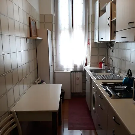 Le Comari Milan